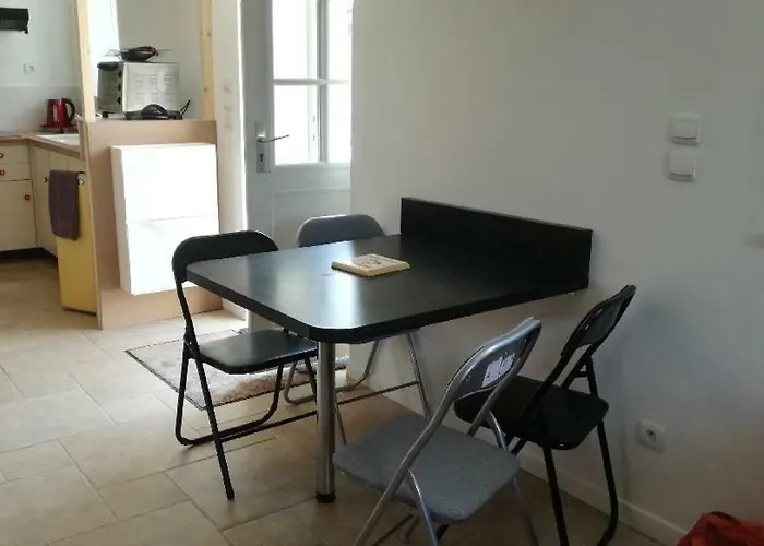 Le Petit Paradis Hébergement de vacances *